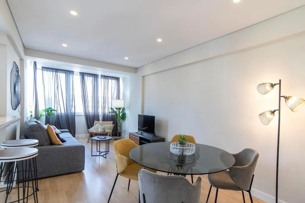 New - Luxury & Bright Apartment Lisboa