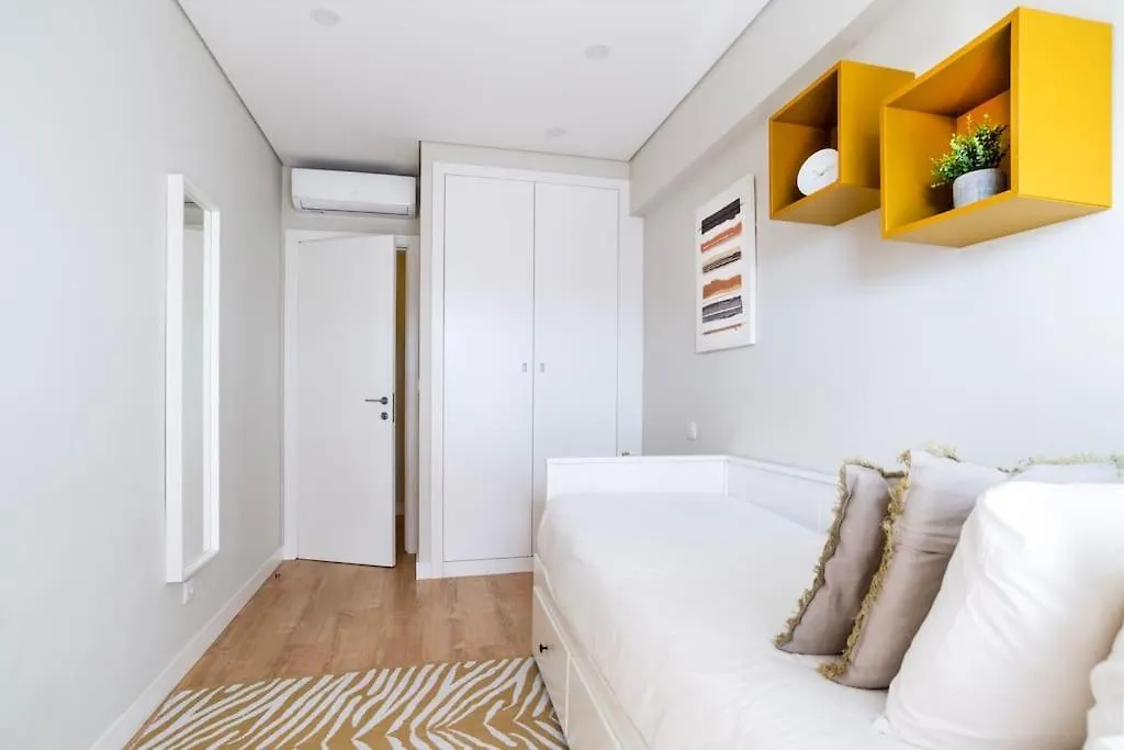 New - Luxury & Bright Apartment Lisboa